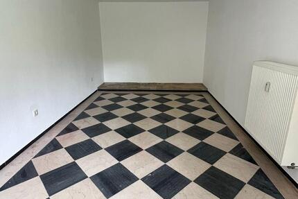 Raum im Garten, WC, eigener Eingang für Büro Praxis in Sentrup zimmer