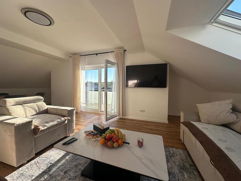 2 ZKBB Dachgeschoßwohnung Erstbezug Neubau