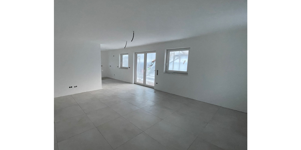 Etagenwohnung Nandlstadt - 4 Zimmer, 106 m&sup2;, 1.450&euro; | Angebot:24568453