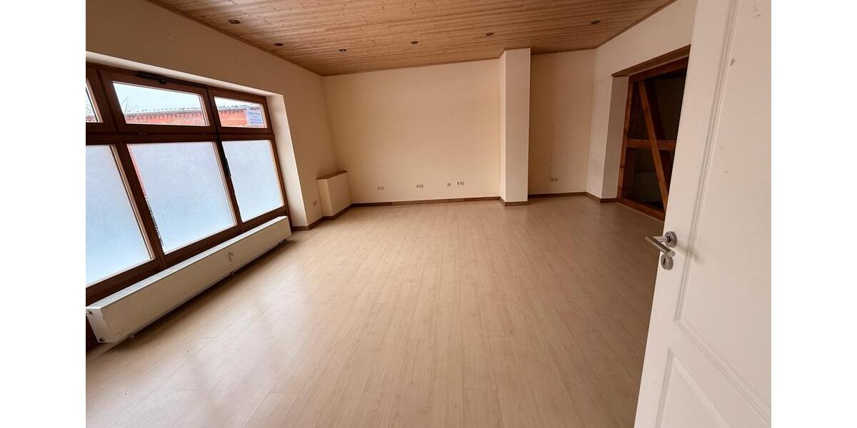 Gewerbeobjekt Isenbüttel - 1 Zimmer, 800&euro; | Angebot:24571042