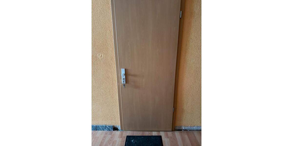 Dachgeschoßwohnung Saarbrücken Brebach-Fechingen - 3 Zimmer, 95 m&sup2;, 600&euro; | Angebot:24378436