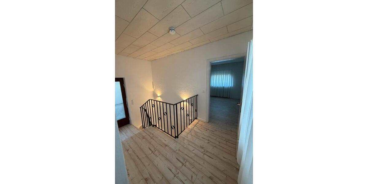 Maisonettenwohnung Hameln Kernstadt - 3 Zimmer, 90 m&sup2;, 1.120&euro; | Angebot:26581875