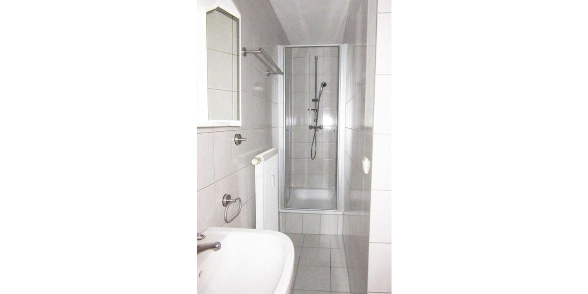 Erdgeschoßwohnung Neuhaus am Rennweg - 1 Zimmer, 22 m&sup2;, 160&euro; | Angebot:26210814