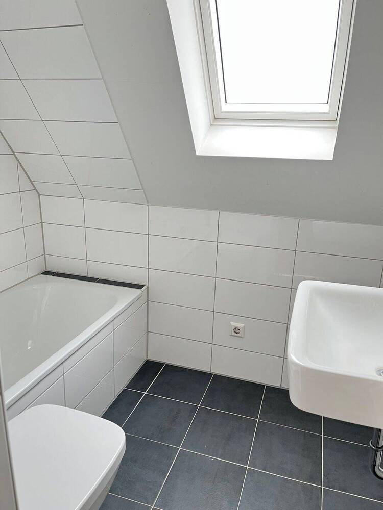 Charmante Dachgeschoßwohnung im Herzen vom Dietrichsdorf