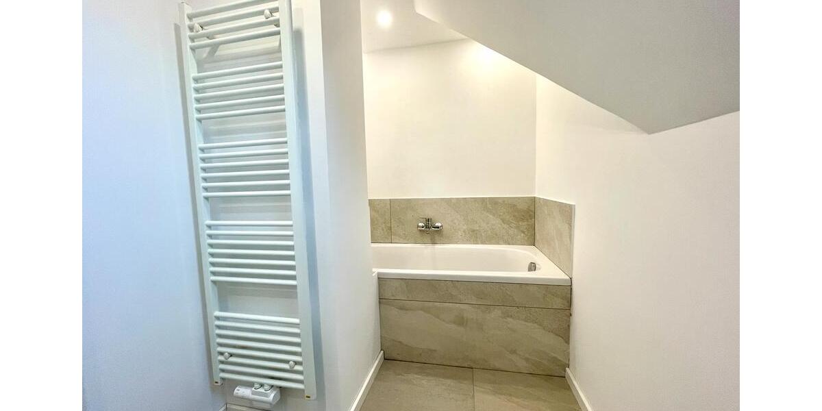 Etagenwohnung Büsum - 2 Zimmer, 94 m&sup2;, 1.220&euro; | Angebot:25053614