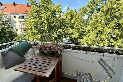 Wohnung Würzburg Altstadt - 2 Zimmer, 72 m&sup2;, 830&euro; | Angebot:26933634