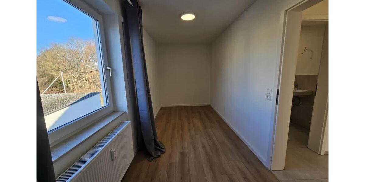 Etagenwohnung Weinsberg - 3 Zimmer, 66 m&sup2;, 975&euro; | Angebot:24240055