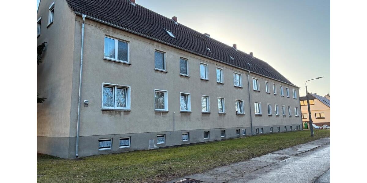 Erdgeschoßwohnung Luckenwalde - 4 Zimmer, 70 m&sup2;, 1.100&euro; | Angebot:26237505