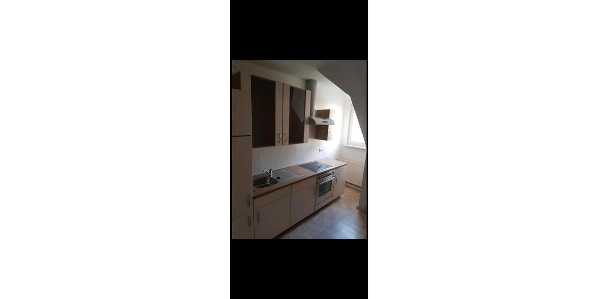 Dachgeschoss-Wohnung 3 zimmer