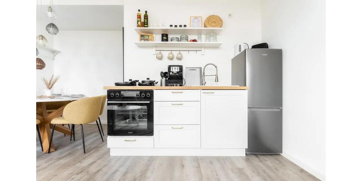 Etagenwohnung Kassel - 2 Zimmer, 45 m&sup2;, 1.650&euro; | Angebot:25103158