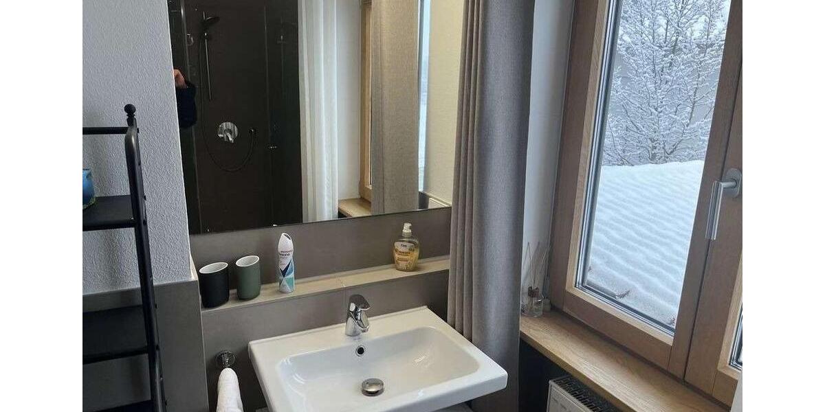 Etagenwohnung München Bogenhausen - 3 Zimmer, 100 m&sup2;, 2.300&euro; | Angebot:26461580