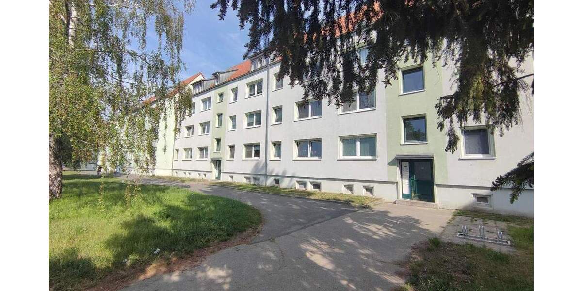 BALKONWOHNUNG sucht... 3 zimmer