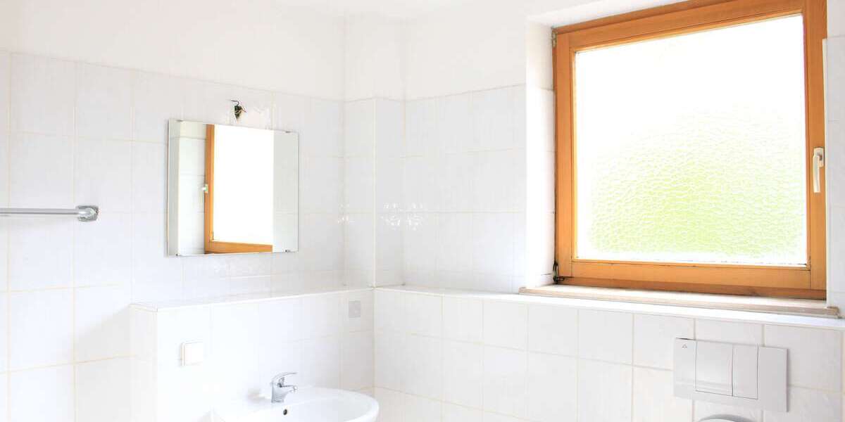 ruhige 3 Zimmer-Wohnung mit Balkon - Appartement Magdeburg Buckau | Angebot:10983293