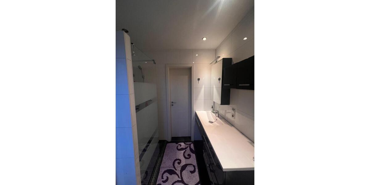 Wohnen auf Zeit Frechen - 1 Zimmer, 33 m&sup2;, 680&euro; | Angebot:24601008