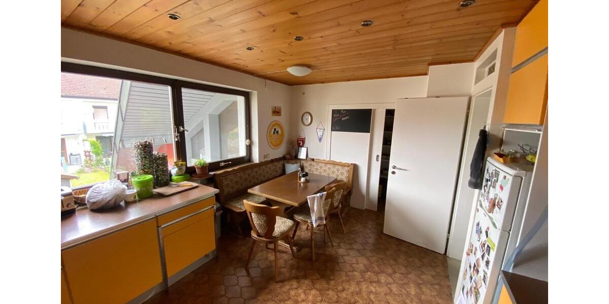 Wohnen auf Zeit Weidenbach - 1 Zimmer, 12 m&sup2;, 377&euro; | Angebot:26632613