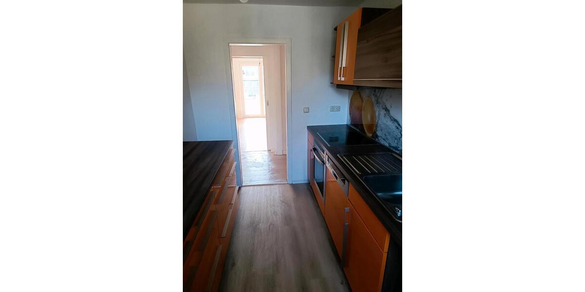 Etagenwohnung Teutschenthal - 3 Zimmer, 60 m&sup2;, 528&euro; | Angebot:25882969