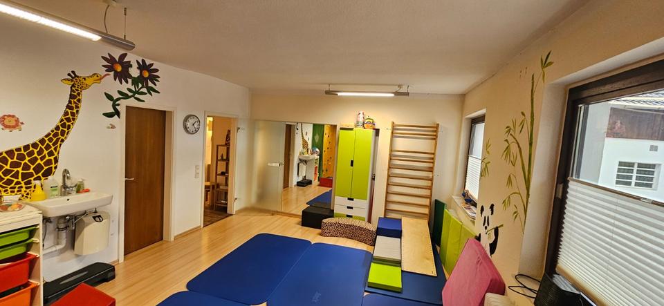 Attraktive Büro-Praxiseinheit in Isernhagen HB zimmer