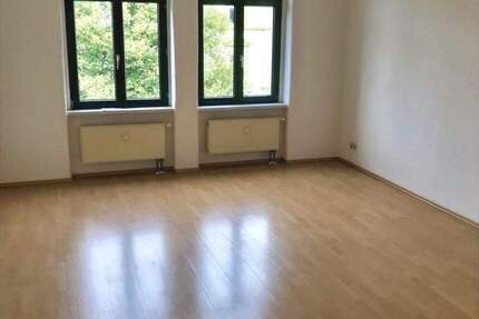 Preiswerte schöne 2-R- Wohnung ca.46m² in MD - Stadtfeld Ost im 3.OG zu vermieten. 2 zimmer