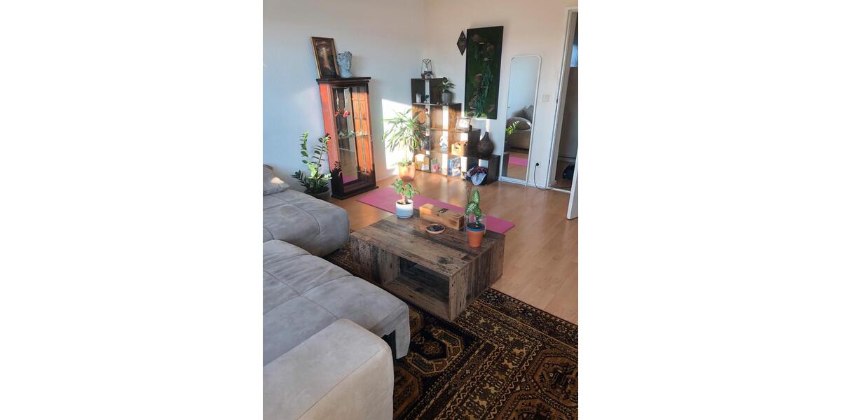 Wohnung zu vermieten ab 12 Januar bis Ende Februar 2 zimmer