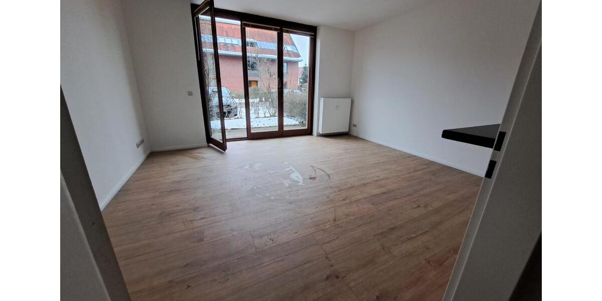 Erdgeschoßwohnung Schwerin Friedrichsthal - 2 Zimmer, 61 m&sup2;, 640&euro; | Angebot:24977637