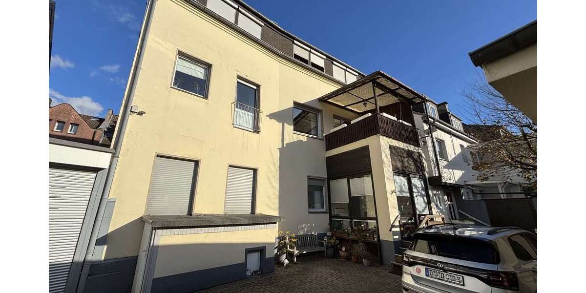 Wohnen auf Zeit in Düsseldorf 995 € 4 zimmer