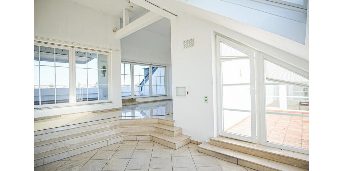 Maisonettenwohnung Heusenstamm - 6.5 Zimmer, 210 m&sup2;, 2.050&euro; | Angebot:25117995