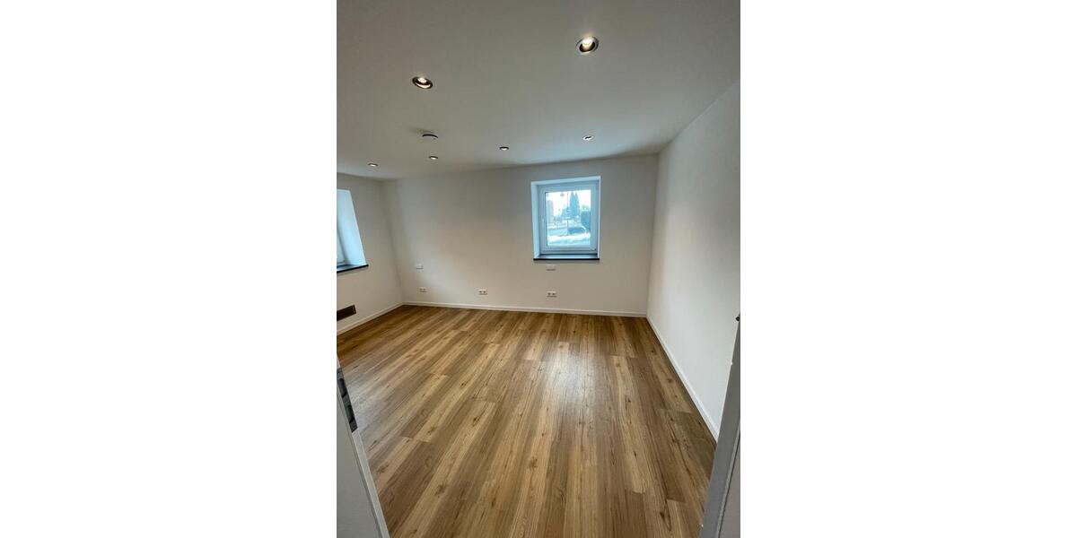 Erdgeschoßwohnung Vogt - 2.5 Zimmer, 75 m&sup2;, 1.050&euro; | Angebot:26458275