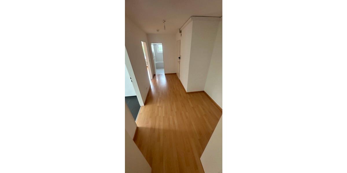 Etagenwohnung Gauting - 2 Zimmer, 70 m&sup2;, 1.142&euro; | Angebot:25977078