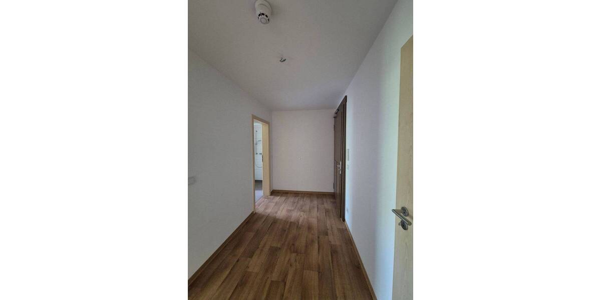 Etagenwohnung Löbau - 3 Zimmer, 65 m&sup2;, 260&euro; | Angebot:26672640