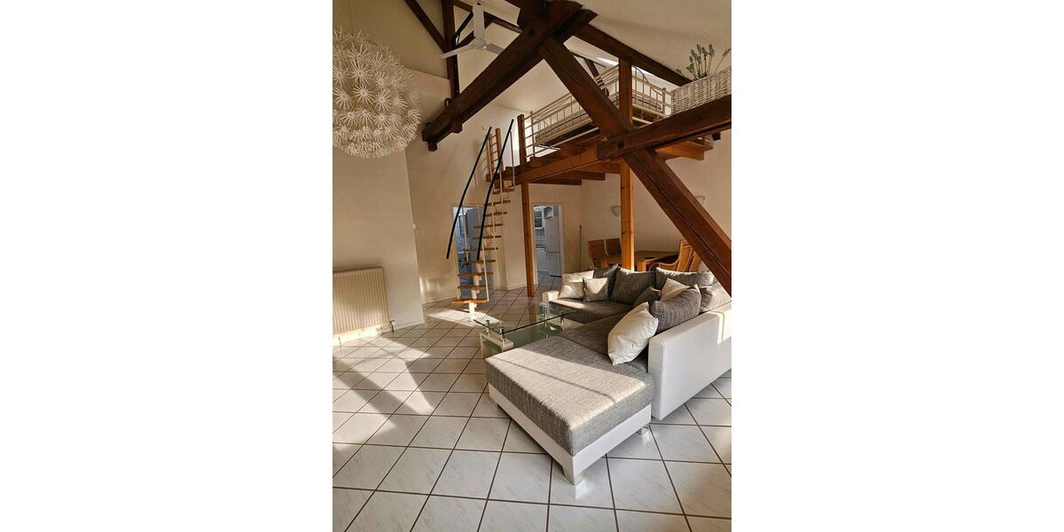 Dachgeschoßwohnung Mommenheim - 2.5 Zimmer, 85 m&sup2;, 850&euro; | Angebot:24560513