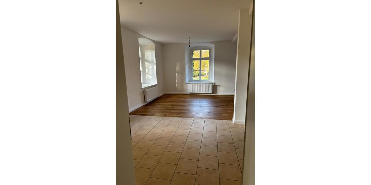 Erdgeschoßwohnung Gersfeld (Rhön) - 4 Zimmer, 87 m&sup2;, 1.175&euro; | Angebot:24223191