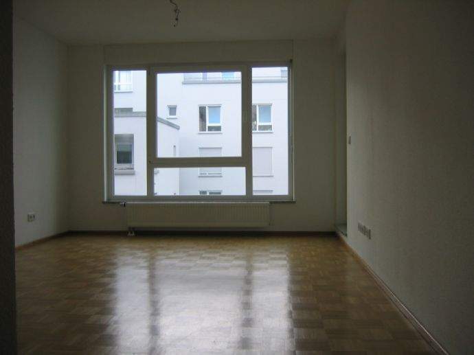 Etagenwohnung Karlsruhe Südstadt - 3 Zimmer, 69 m&sup2;, 815&euro; | Angebot:26305745