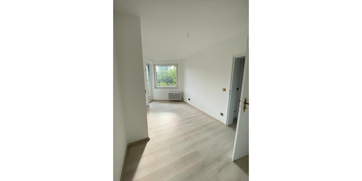 Etagenwohnung Gelsenkirchen Gelsenkirchen-Mitte - 4.5 Zimmer, 120 m&sup2;, 1.456&euro; | Angebot:26683000