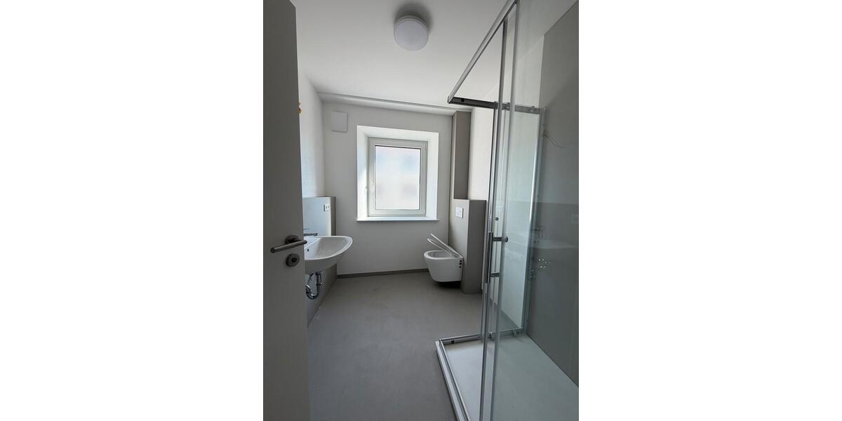 Etagenwohnung Amberg - 13 Zimmer, 225 m&sup2;, 3.195&euro; | Angebot:26620660