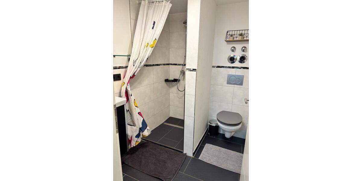 Wohnen auf Zeit Maxhütte-Haidhof Haidhof - 2.5 Zimmer, 55 m&sup2;, 60&euro; | Angebot:24865888