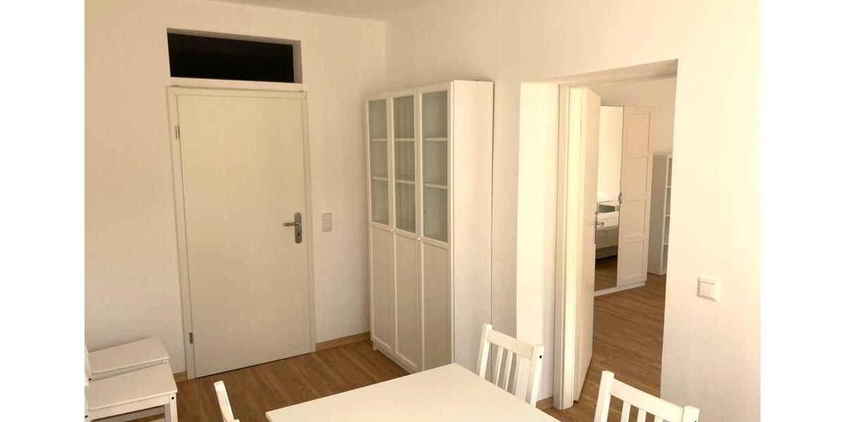 Etagenwohnung Deggendorf - 5 Zimmer, 140 m&sup2;, 590&euro; | Angebot:26036116
