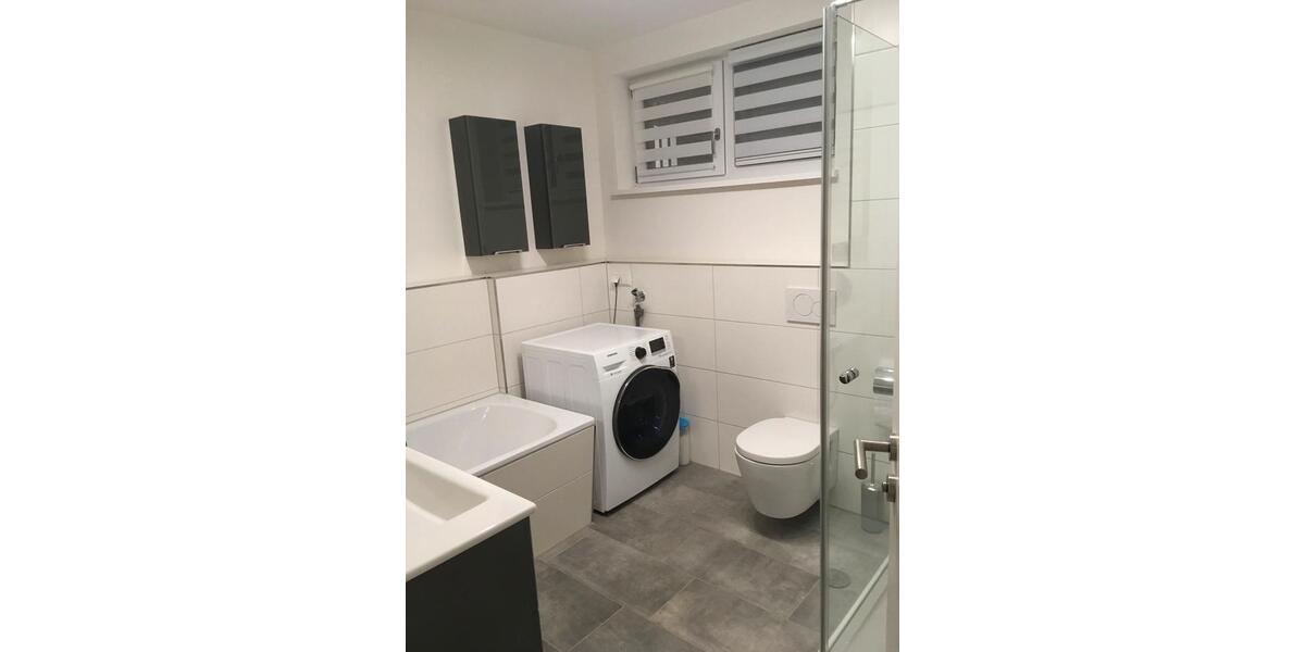 Erdgeschoßwohnung Straubing - 2 Zimmer, 64 m&sup2;, 710&euro; | Angebot:25043743