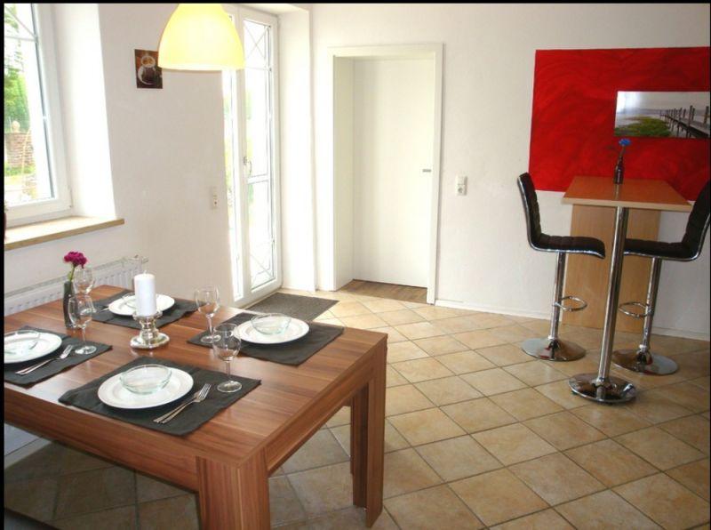 Erdgeschoßwohnung Wolnzach - 2 Zimmer, 80 m&sup2;, 95&euro; | Angebot:26014396