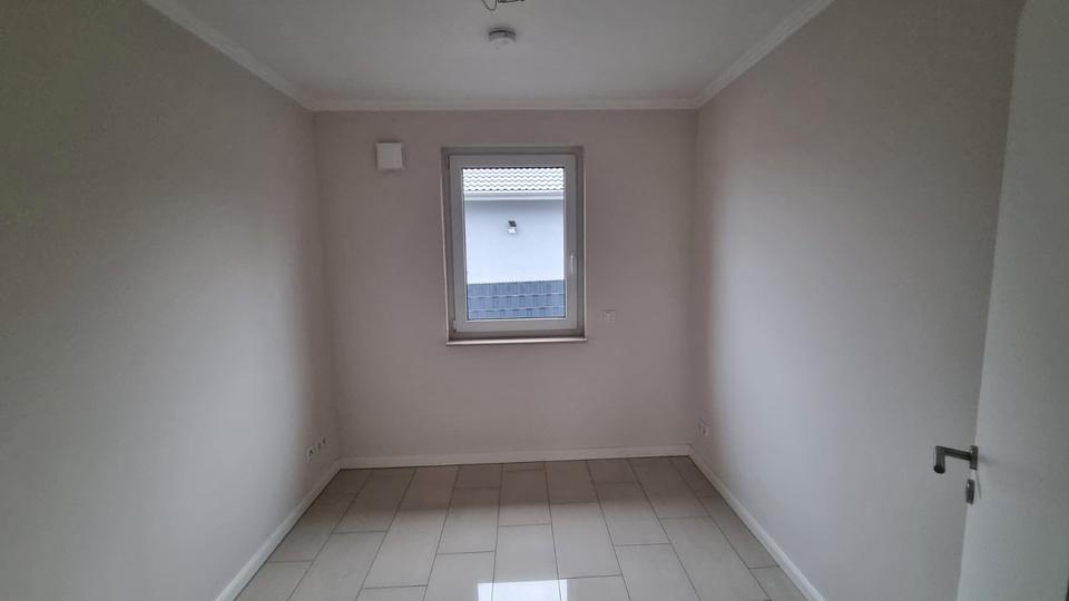 Erdgeschoßwohnung Jüterbog - 4 Zimmer, 91 m&sup2;, 1.274&euro; | Angebot:26632904