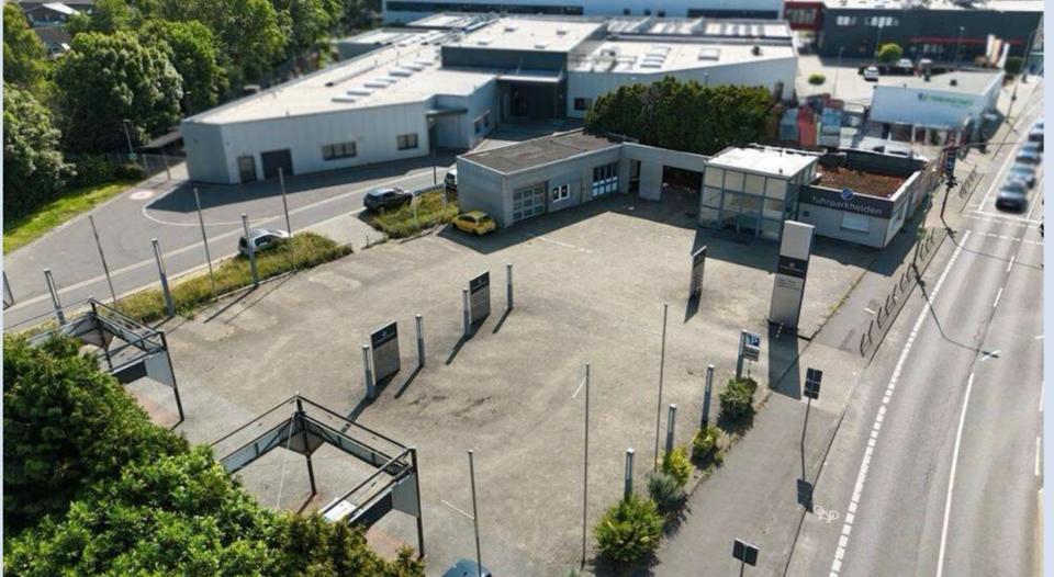 Gewerbegrundstück mit Werkstatt Halle Büro in Eschweiler Aachen zimmer