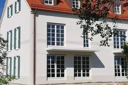 Haus zum Mieten in Erdweg 1.550 € 113.4 m²