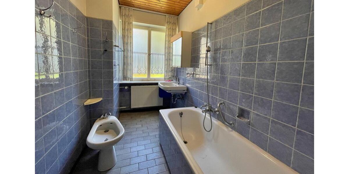 Mehrfamilienhaus, Wohnhaus Horb am Neckar - 11 Zimmer, 220 m&sup2;, 2.900&euro; | Angebot:25920770