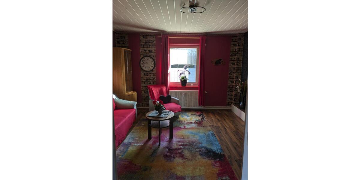 Erdgeschoßwohnung Ennepetal - 1 Zimmer, 40 m&sup2;, 315&euro; | Angebot:25080037