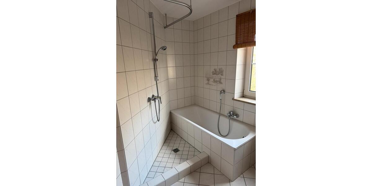Maisonettenwohnung Schrobenhausen - 4 Zimmer, 122 m&sup2;, 1.350&euro; | Angebot:25971861