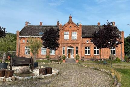 Wohnung Tarnow - 3 Zimmer, 82 m&sup2;, 1.070&euro; | Angebot:21802539