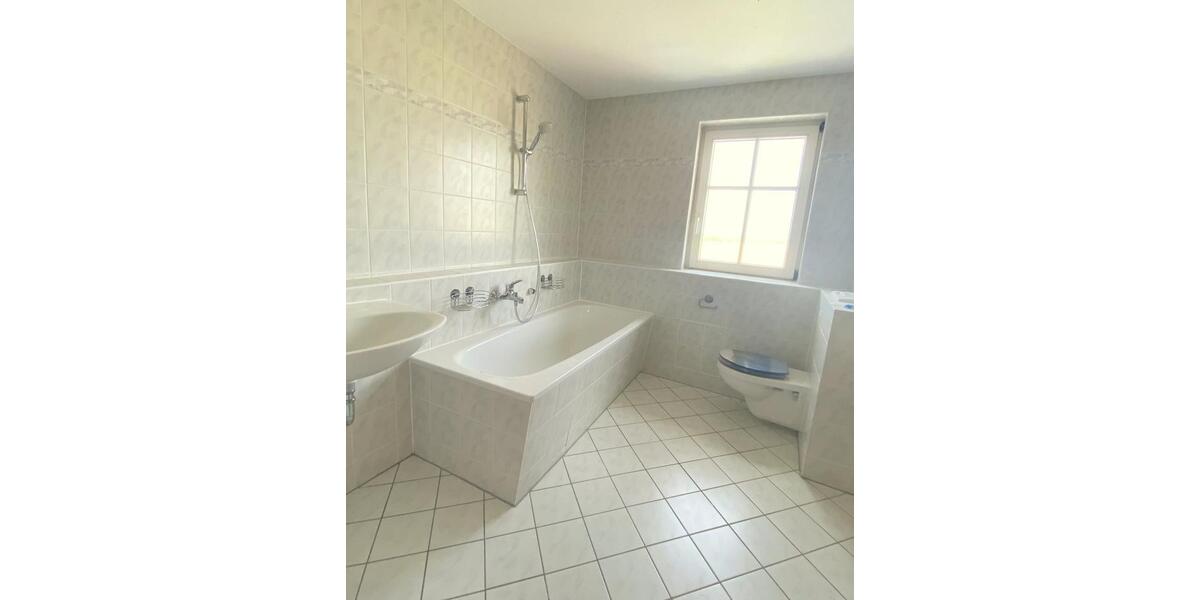 Dachgeschoßwohnung Leipzig Nord - 2 Zimmer, 65 m&sup2;, 620&euro; | Angebot:25977222