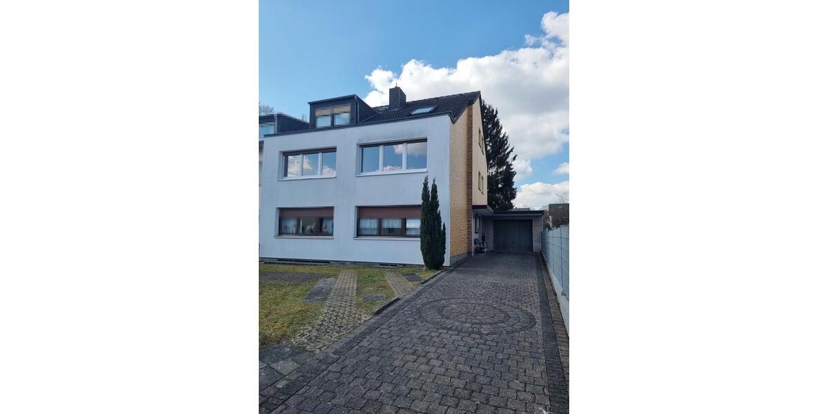 Erdgeschoßwohnung Rösrath - 3 Zimmer, 108 m&sup2;, 1.400&euro; | Angebot:24525276