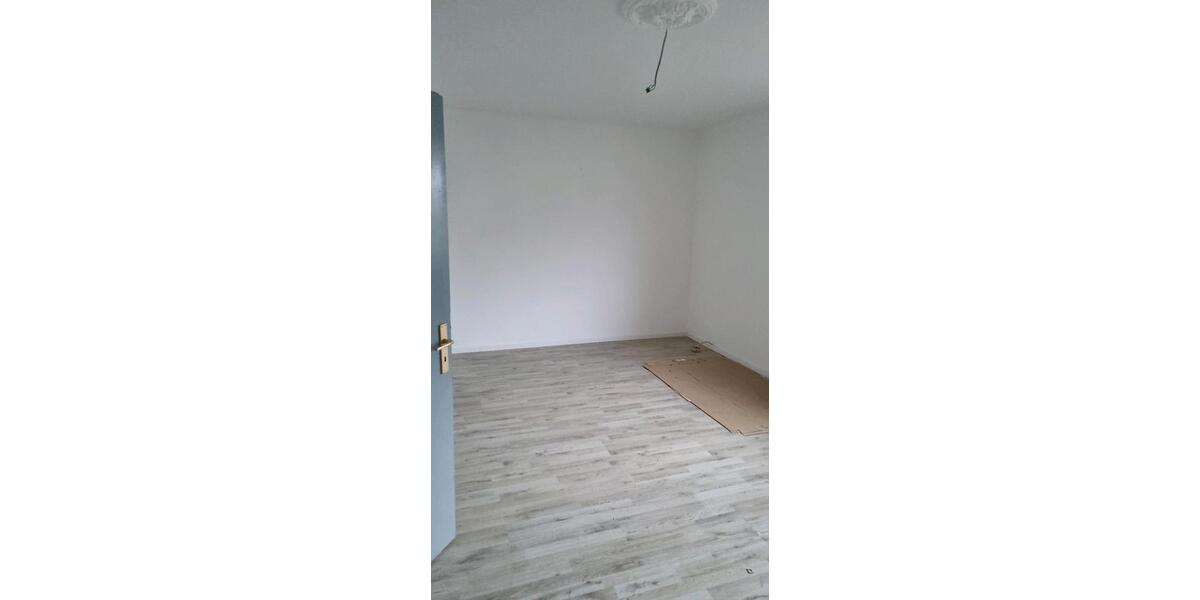 Erdgeschoßwohnung Friedrichsthal - 3 Zimmer, 80 m&sup2;, 600&euro; | Angebot:25224736