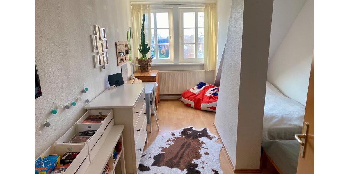 Dachgeschoßwohnung Göttingen Elliehausen / Esebeck - 5 Zimmer, 150 m&sup2;, 1.200&euro; | Angebot:26230545