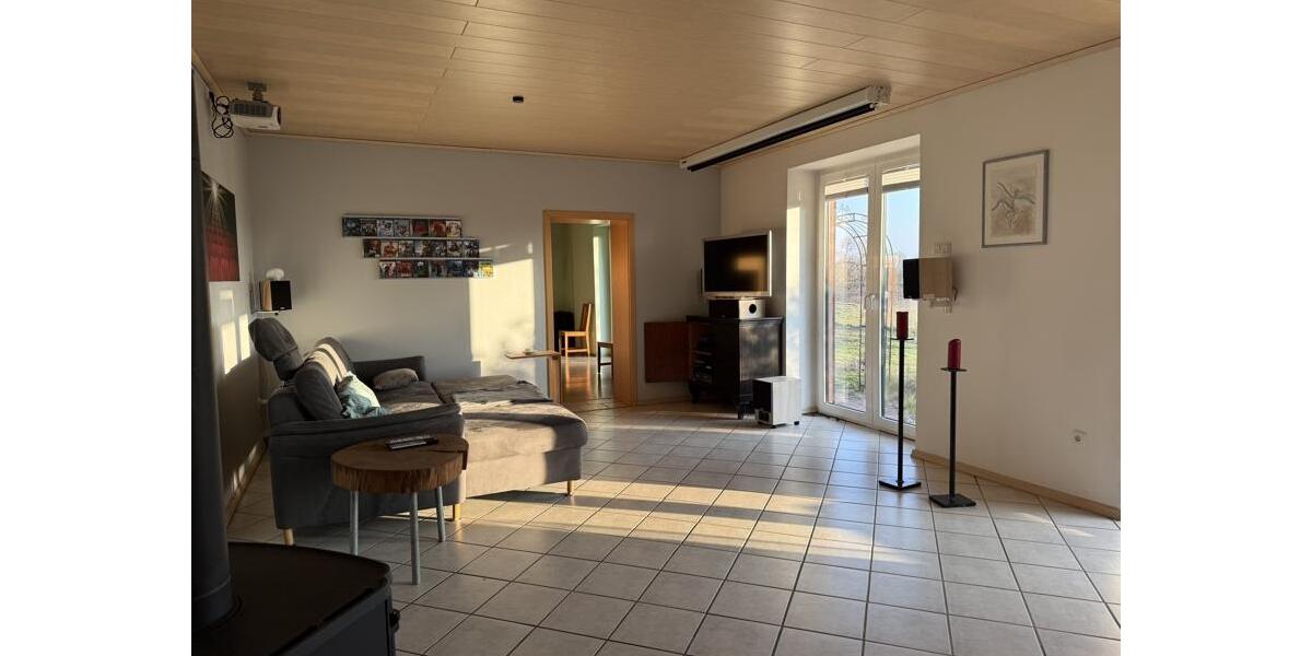 Doppelhaushälfte Liebenau - 5 Zimmer, 170 m&sup2;, 1.200&euro; | Angebot:24748977